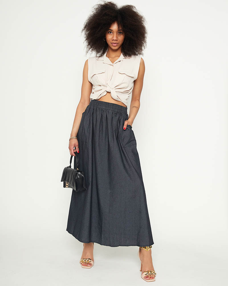 Women's black long skirt with pockets - Clothing