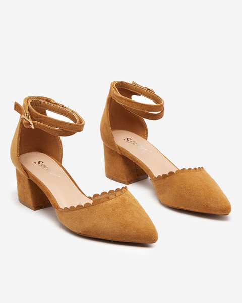 OUTLET Camel women's eco-suede sandals on the Ametis post - Footwear