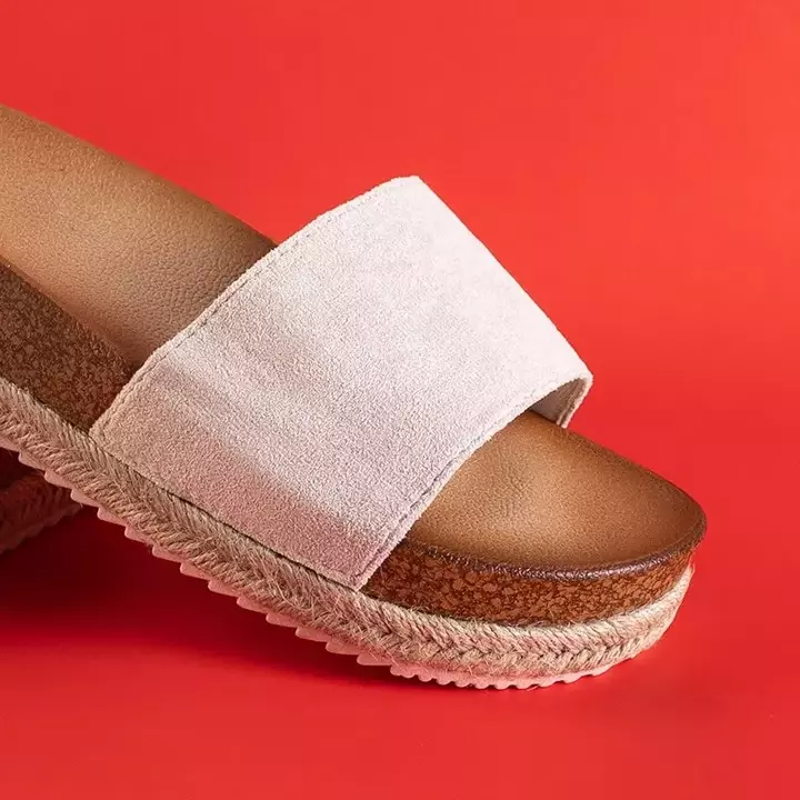 OUTLET Women's beige slippers on the Kosala platform - Footwear