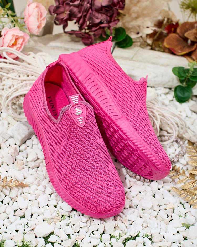 Black women's slip-on sports shoes Banila - Footwear