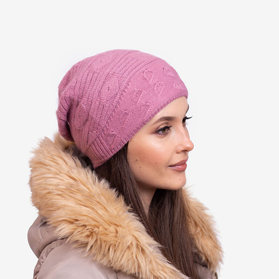 Темно-розовая женская шапка
