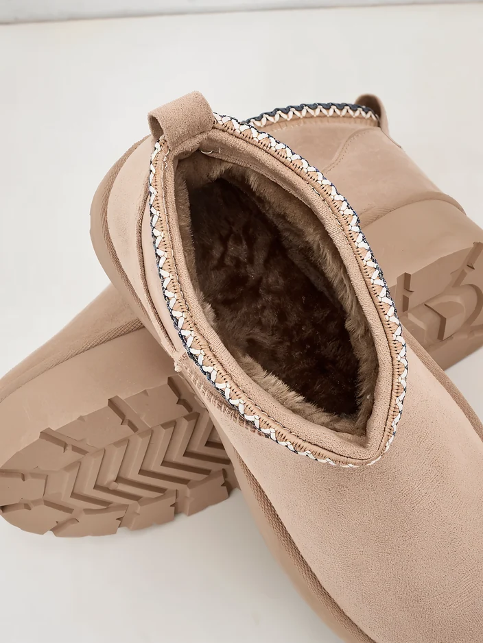 Royalfashion Women's short boots a'la snow boots Xoalla