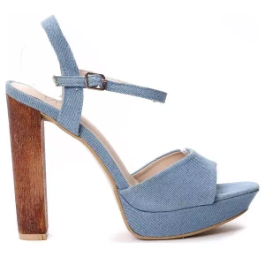 OUTLET Light blue sandals on the post - Shoes