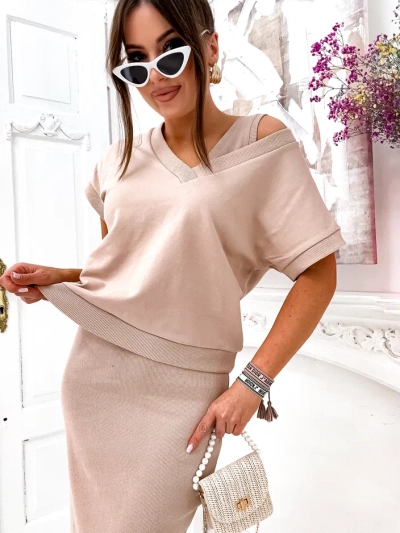 Royalfashion Women's set with a top that reveals and a knee-length dress