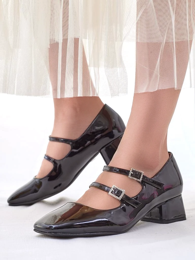 Royalfashion Glossy women's heeled pumps with straps Vible