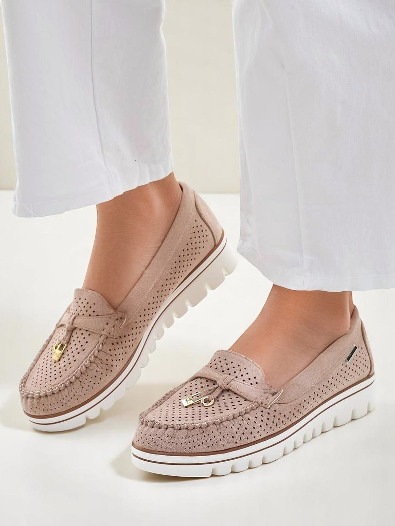 Royalfashion Sieviešu perforētie mokasīni Elissas