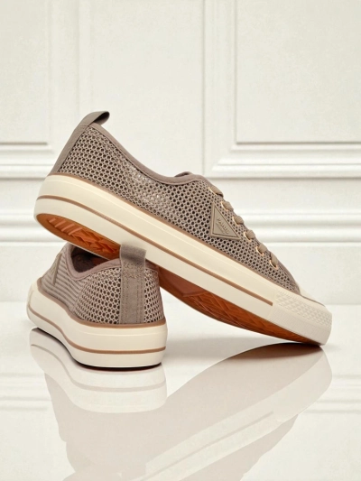 Royalfashion Женские перфорированные кроссовки Rebbse