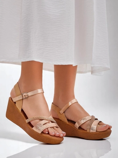 Женские босоножки на платформе Royalfashion с стразами и блестками Eclat