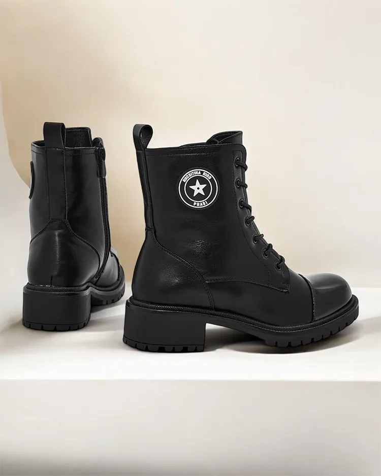 Женские ботинки Vemis из экокожи Royalfashion. Женские ботинки - это уникальная обувь, сочетающая в себе стиль и комфорт. Изготовлены из веганской кожи с мягкими подкладками. Модель имеет лаковый носок. Толстая подошва добавляет комфорта этой обуви. 87654