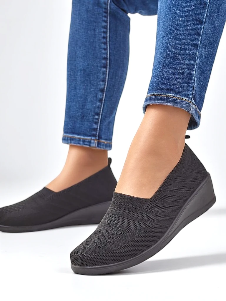 Royalfashion Sieviešu loaferi uz zemas klinšu Epoles