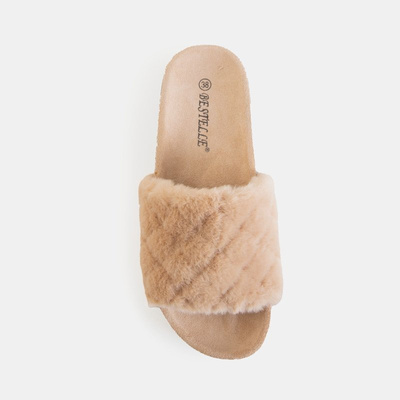 Brown women's flip-flops with fur Kaspiania - Footwear