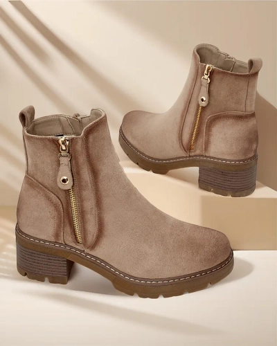 Новогодние женские сапоги Royalfashion Iffol