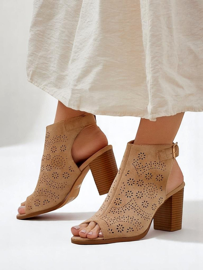 Royalfashion Women’s cut-out block-heel sandals Abetle