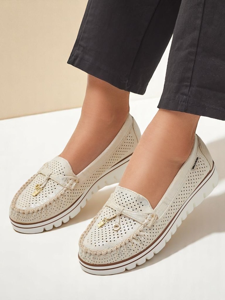 Royalfashion Women's perforated moccasins Elissas