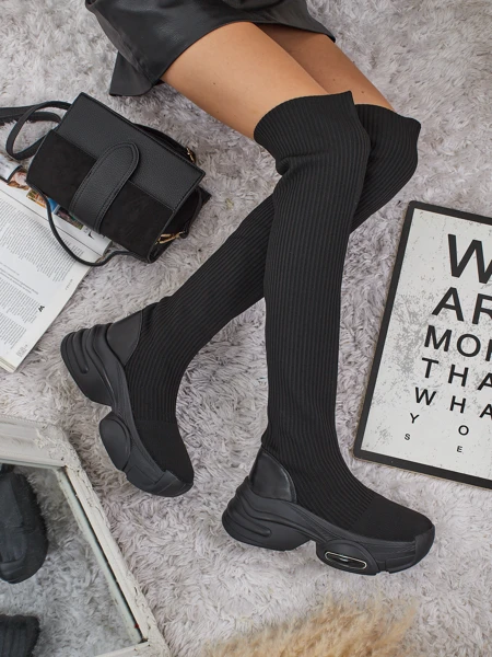 Ravmora Women's Long Slip-on Boots on a Thick Sole