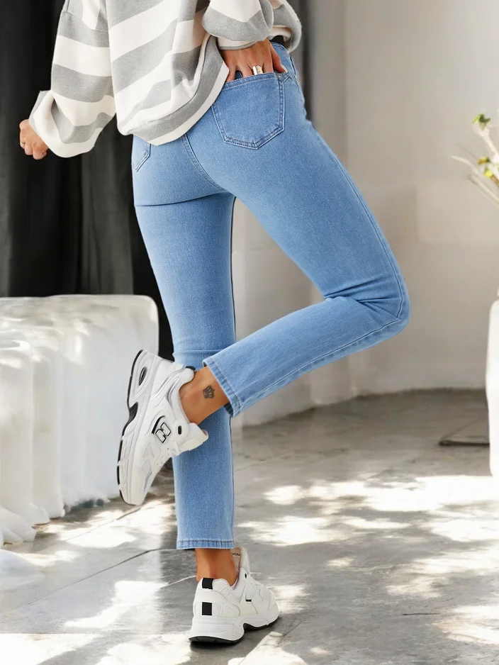 Royalfashion Cotton Straight Women's Jeans