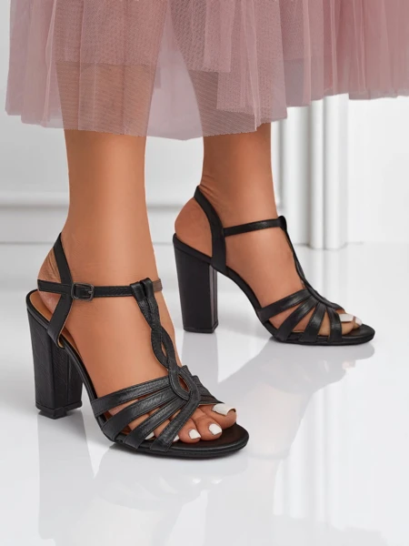 Royalfashion Sieviešu blokpapēžu sandales Daffi Elegance