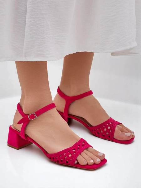 Royalfashion Sieviešu perforētie sandales Azopi