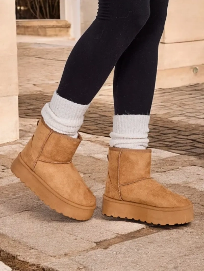 Royalfashion Короткие ботинки, напоминающие женские зимние сапоги Eforte