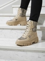 gaiši brūns || brūns