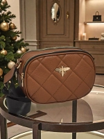 светло-коричневый