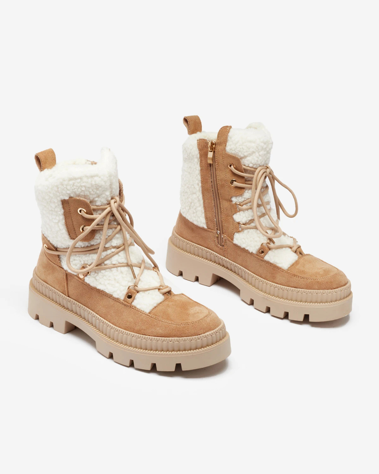 Royalfashion Бежевые женские сапоги-трапперы с овчиной Getatsa