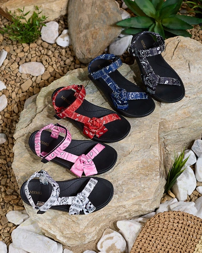 Royalfashion Black women's sandals with bow Oyall