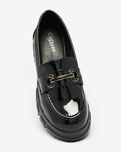 Royalfashion Lacquered black moccasins with decoration on the nose Alomea