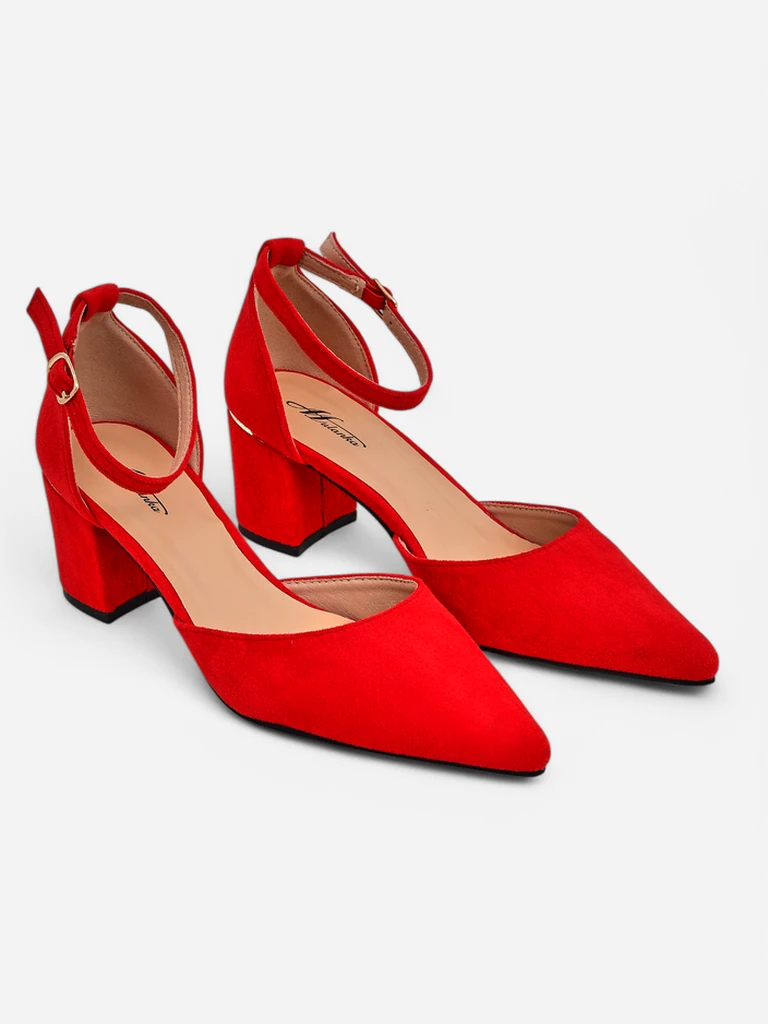 Royalfashion Женские туфли на низком каблуке Caelda