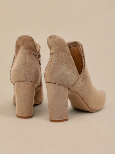 Light brown boots with Alania cut - Footwear