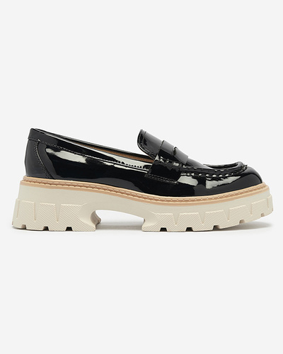 Black lacquered moccasins for women Mewira - Footwear