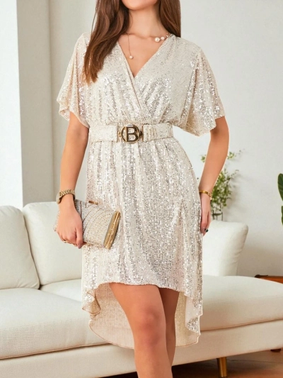 Royalfashion Sieviešu kleita ar spailēm