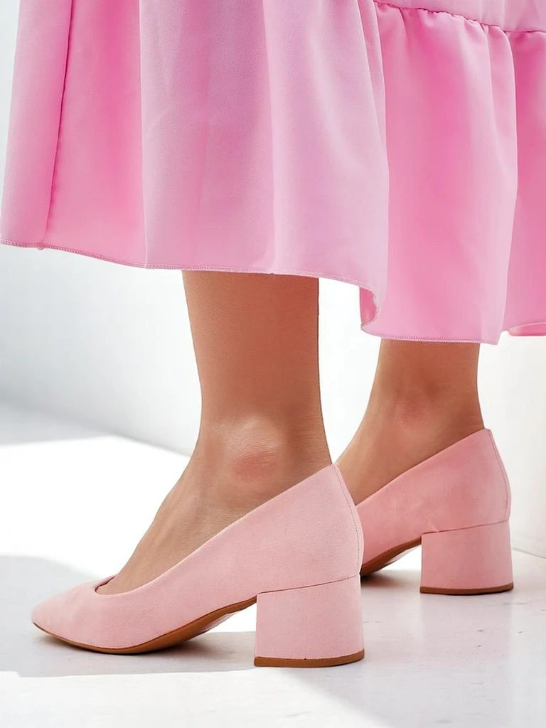 Royalfashion Женские туфли на низком каблуке Agas