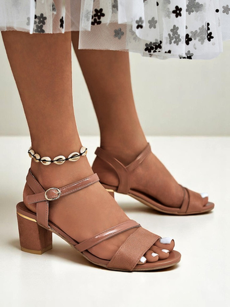 Royalfashion Lakitud naiste sandaalid madalalõikelisel kontsal Grace Gloss