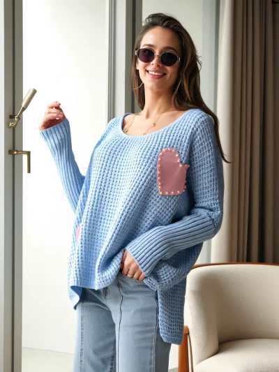 Royalfashion Women's oversized acrylic sweater with hearts