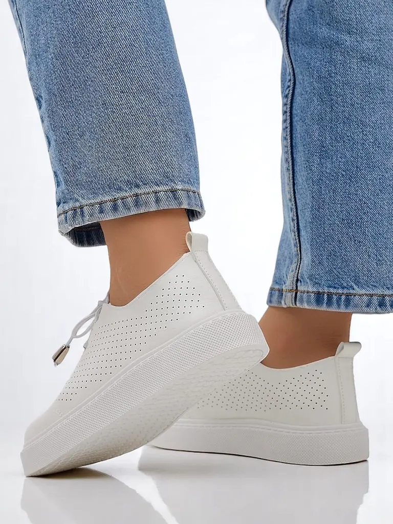 Royalfashion Sieviešu perforētas šņorējamās sporta kurpes Vaned