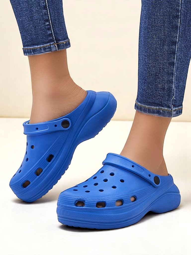 Резиновые сандалии Royalfashion для женщин с вырезами Dellosa