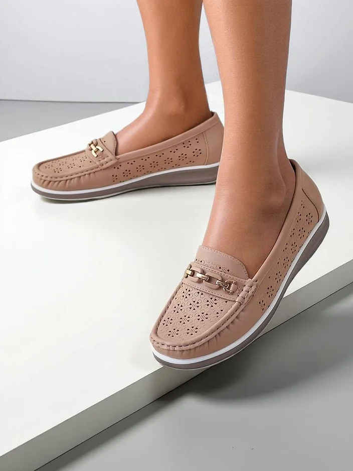 Royalfashion Женские перфорированные мокасины Cerro