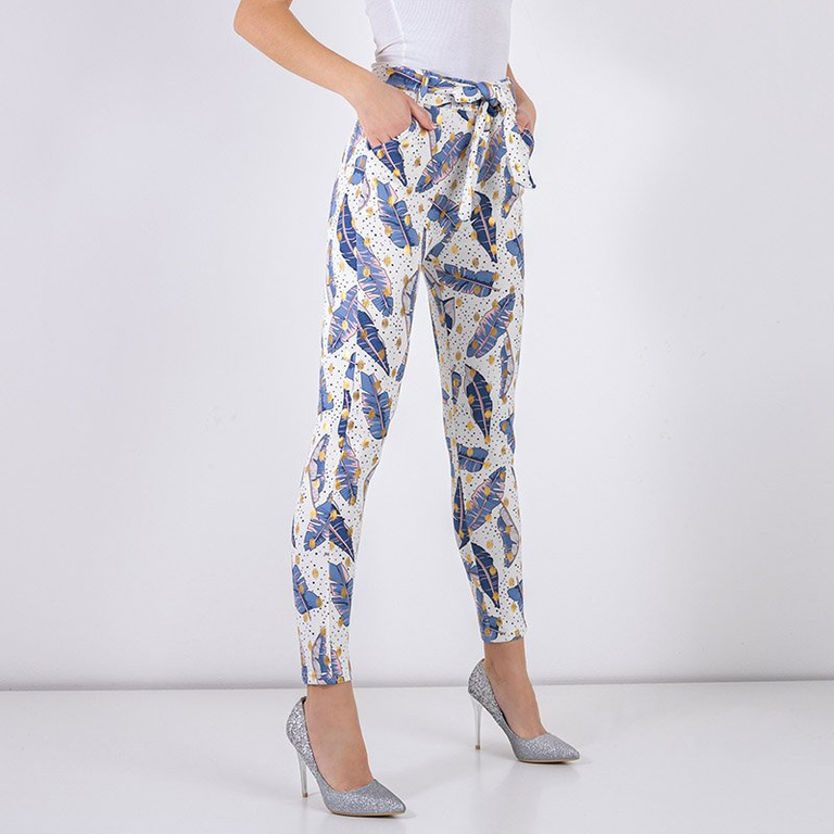 Белые женские штаны с принтом