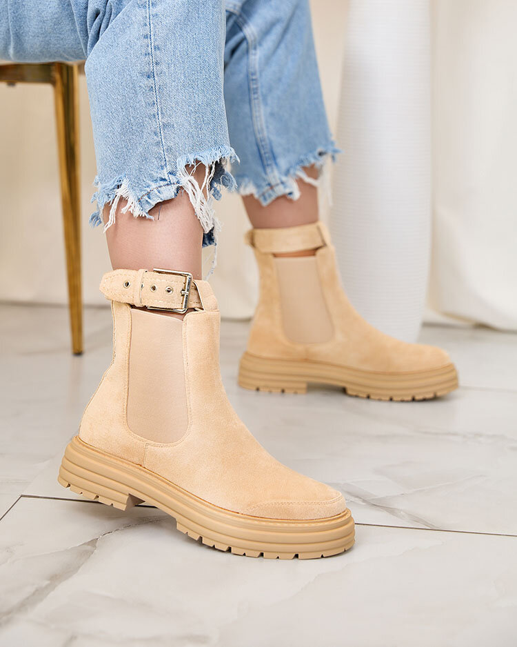 Royalfashion Bēšas krāsas sieviešu zābaki ar dekoratīvu siksniņu Loffdo