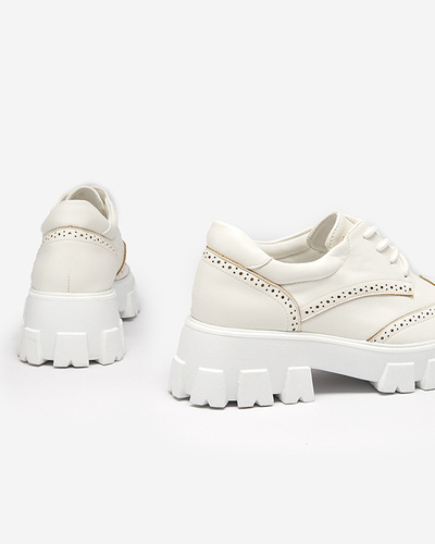 White women's shoes with an openwork accent Uneri - Footwear