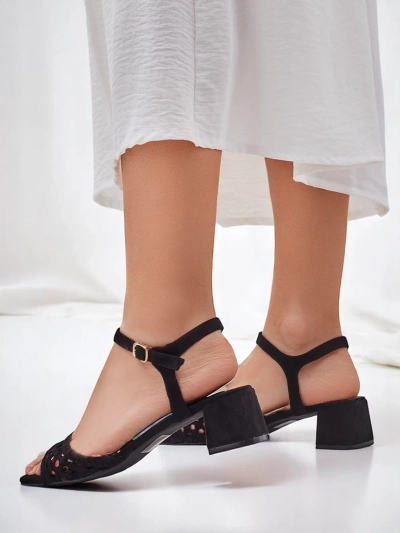 Royalfashion Women's perforated sandals Azopi