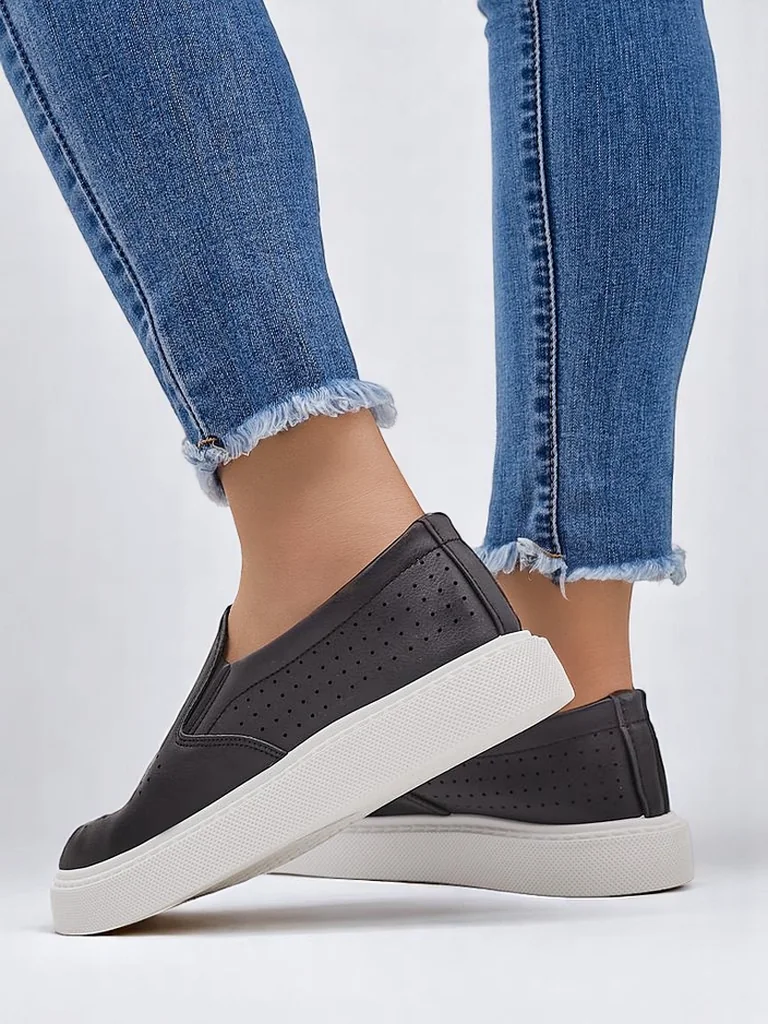 Royalfashion Women’s perforated slip-on shoes Emillia