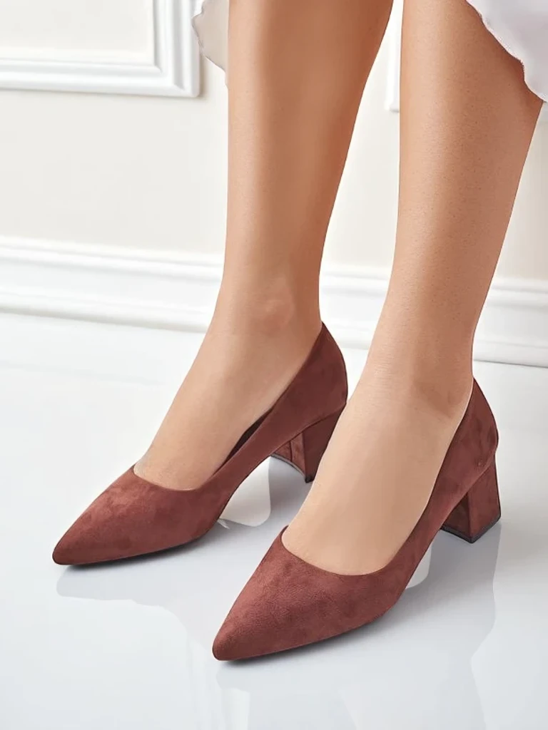 Aurelia Classico – Brown women's suede pumps on a 4.5 cm block heel