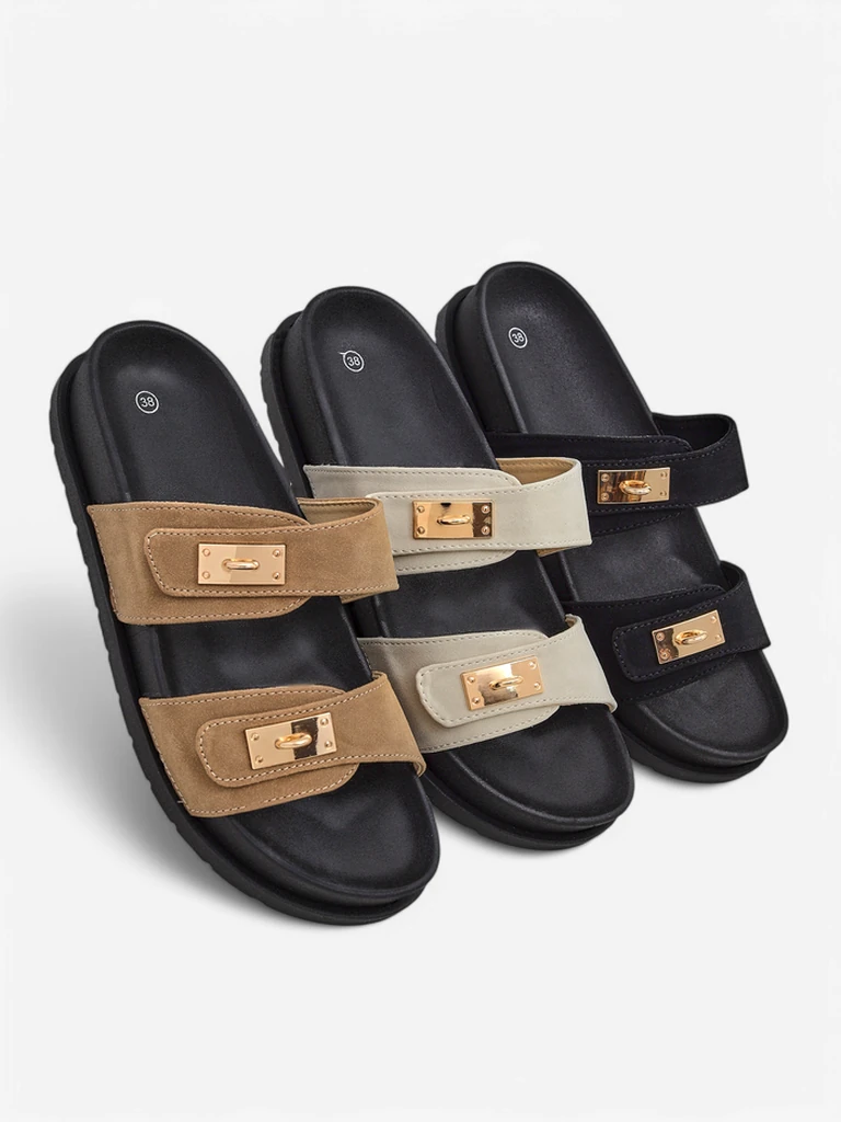 Женские тапочки Royalfashion с декоративными пряжками Costes