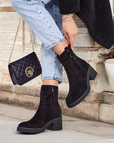 Pavasaršķīgos kurpes sievietēm uz paststaru Boron