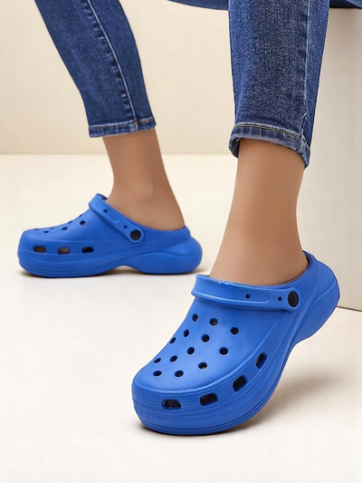 Резиновые сандалии Royalfashion для женщин с вырезами Dellosa