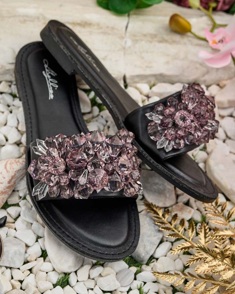 Royalfashion Женские шлепанцы со стразами Loberra