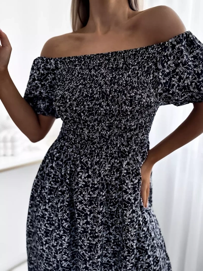 Black women's floral midi dress - Clothing