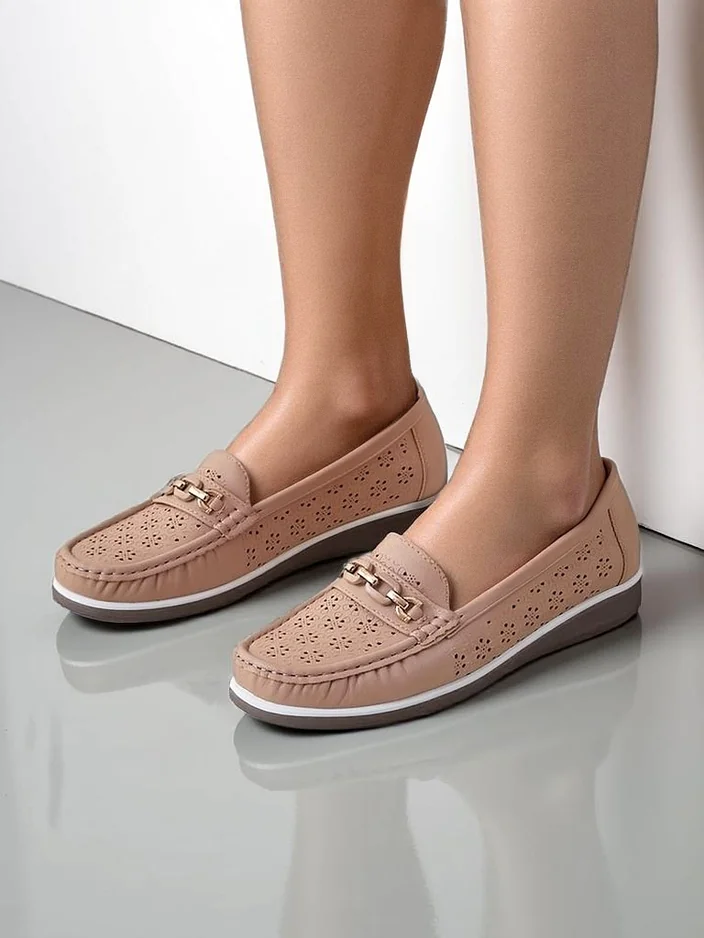 Royalfashion Женские перфорированные мокасины Cerro